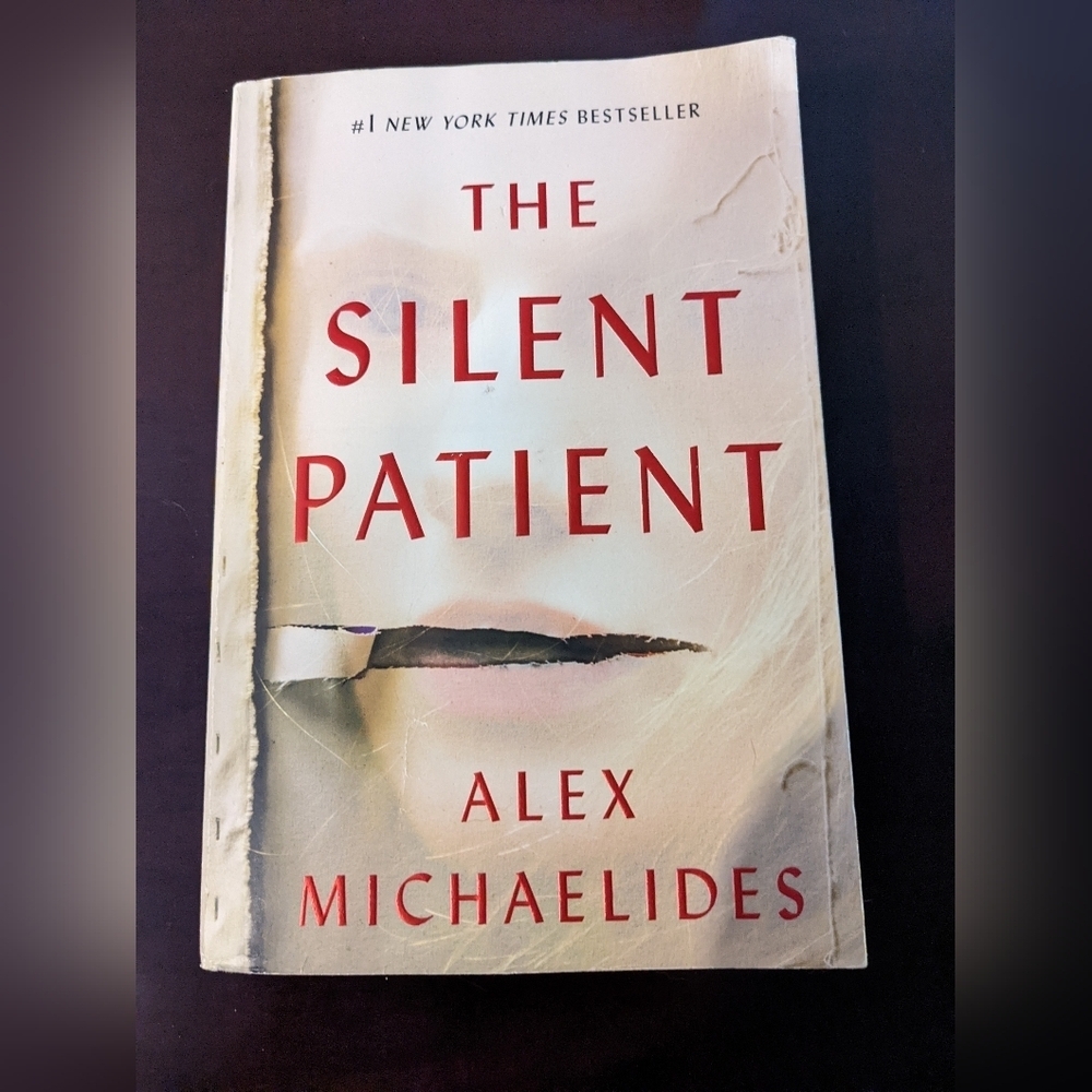 3/$20 The Silent Patient Book by Alex Michaelides